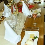 Presse Lunch gedeckter Tisch