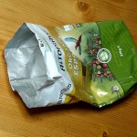leere Kaffee-Tüte