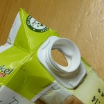 Kunststoffverschluss an Tetra Pack
