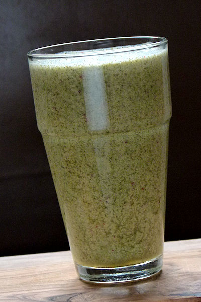 Apfel-Mandel-Dinkel-Drink mit Bio-Moringa | Livona - Bio-Blog