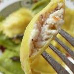 Die Oliven-Feta-Füllung gibt den Bio-Ravioli eine herzhafte Note.