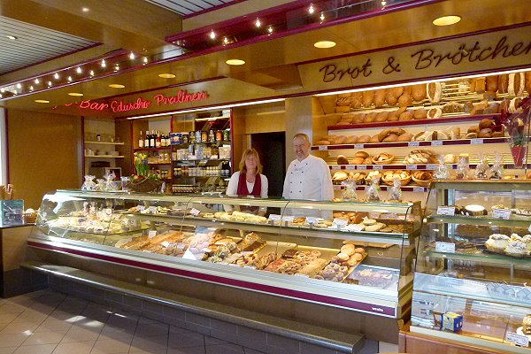 Bio-Bäckerei Heller Laden innen