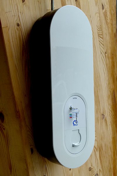 Elektroauto Stromanschluss Kasten
