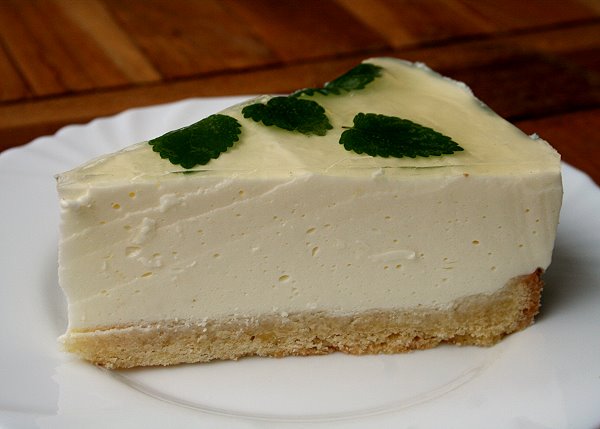 Rezept für Mascarpone-Torte mit Zitronenmelisse | Livona - Der Bio-Blog