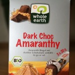 Packung Whole Earth "Dark Shoc Amaranthy" mit drei Riegeln