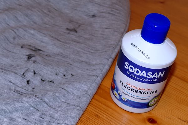 Sodasan Fleckenseife gegen Fahrradschmiere