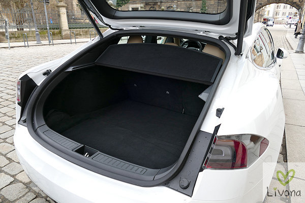 Tesla S Kofferraum