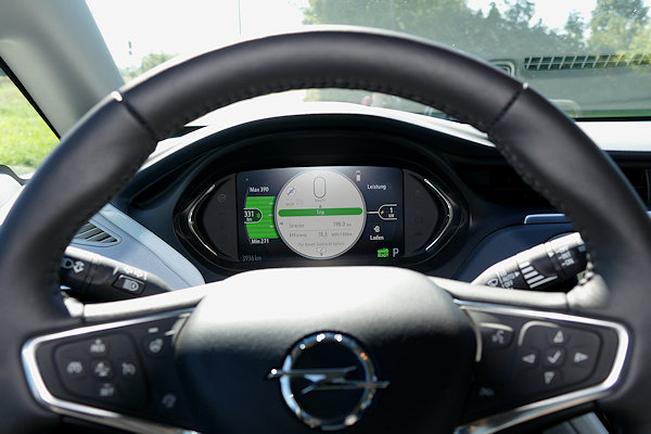 Ampera-E digitale Tachoanzeige